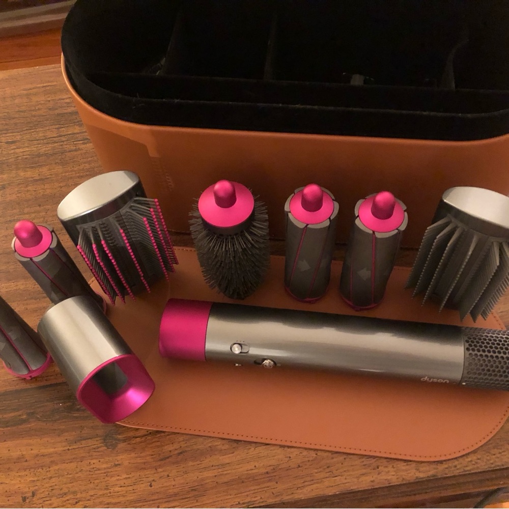 Dyson Airwrap Conplete Set